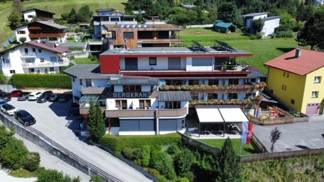 Hotel Bergkranz Mieders Exterior foto